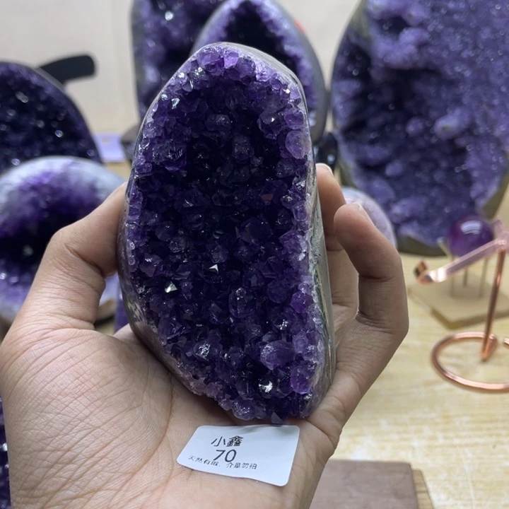 未镶嵌大型摆件（非配饰）紫晶
