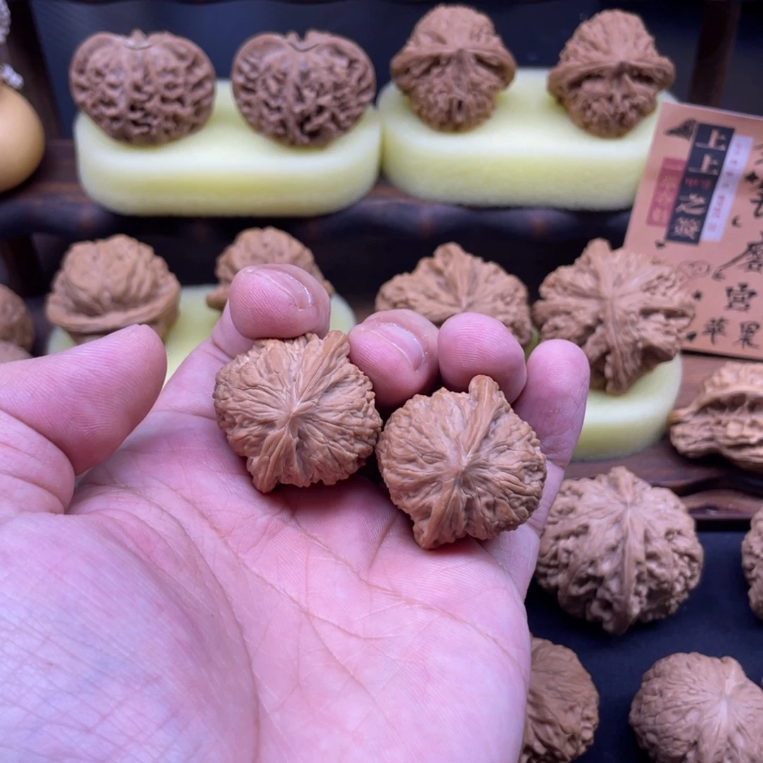 文玩核桃吊坠磨盘