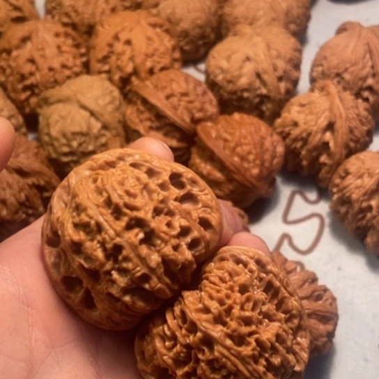 吊坠桃核全品南疆46