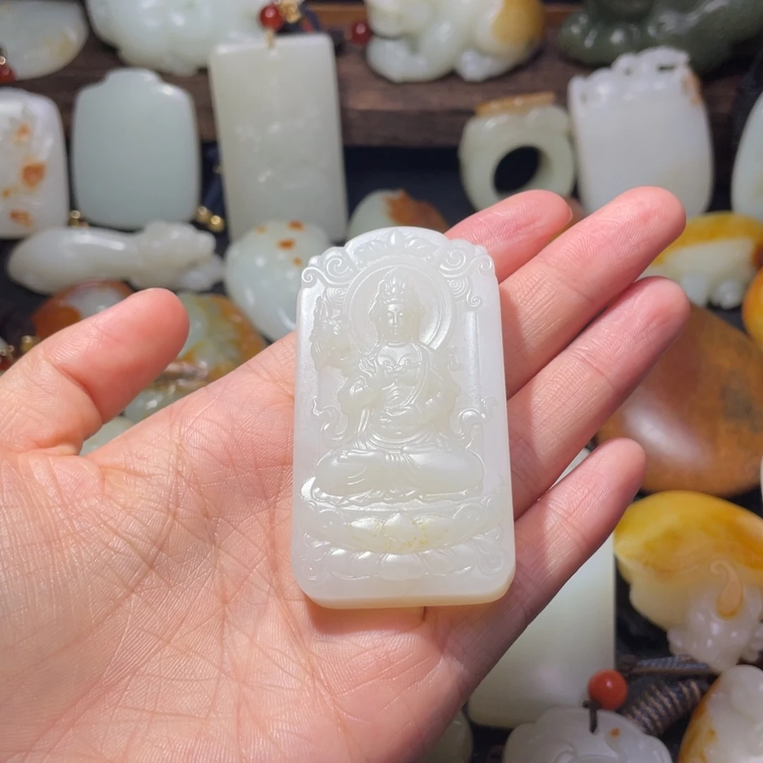 和田玉未镶嵌颈饰