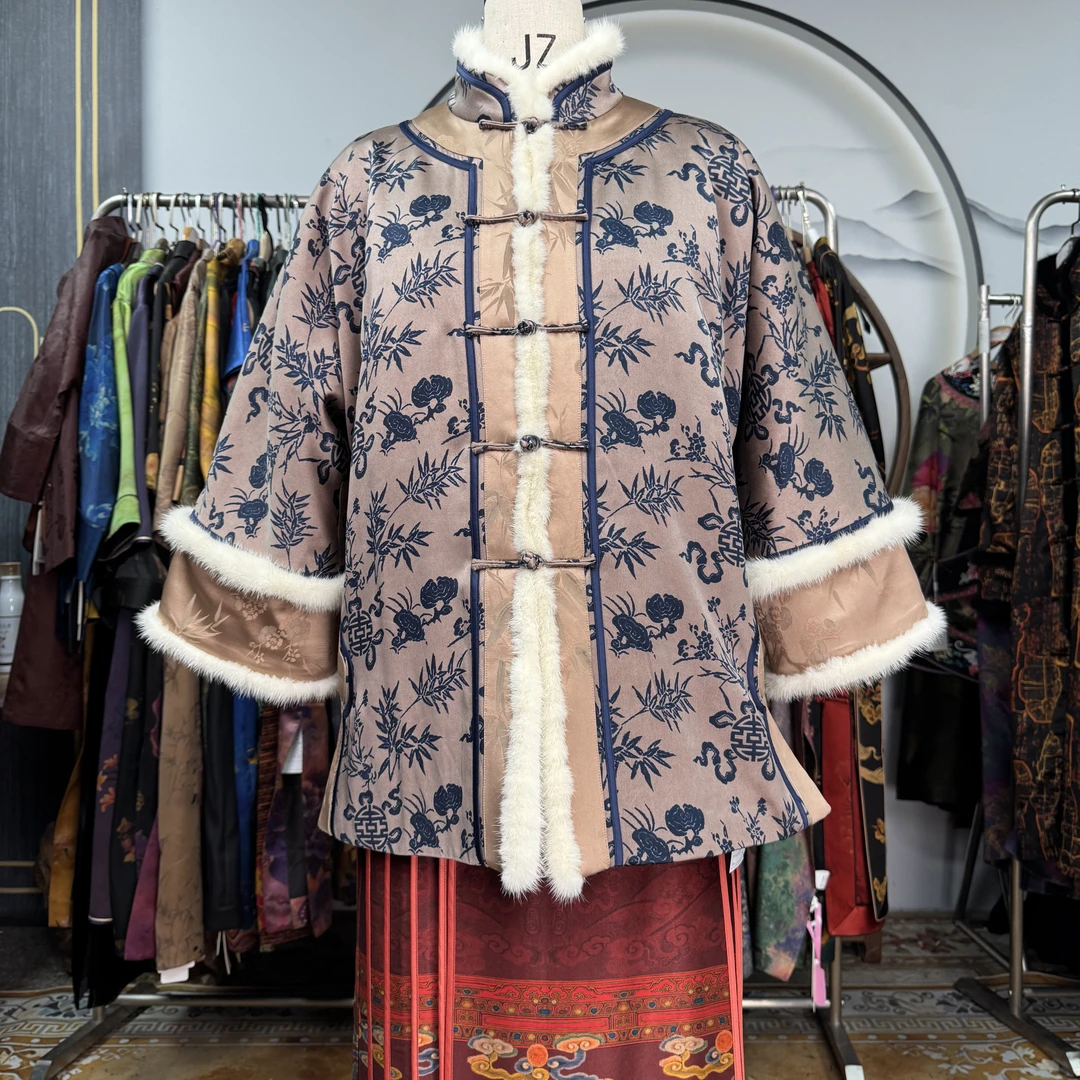 60姆米灰色竹叶棉服100桑蚕丝