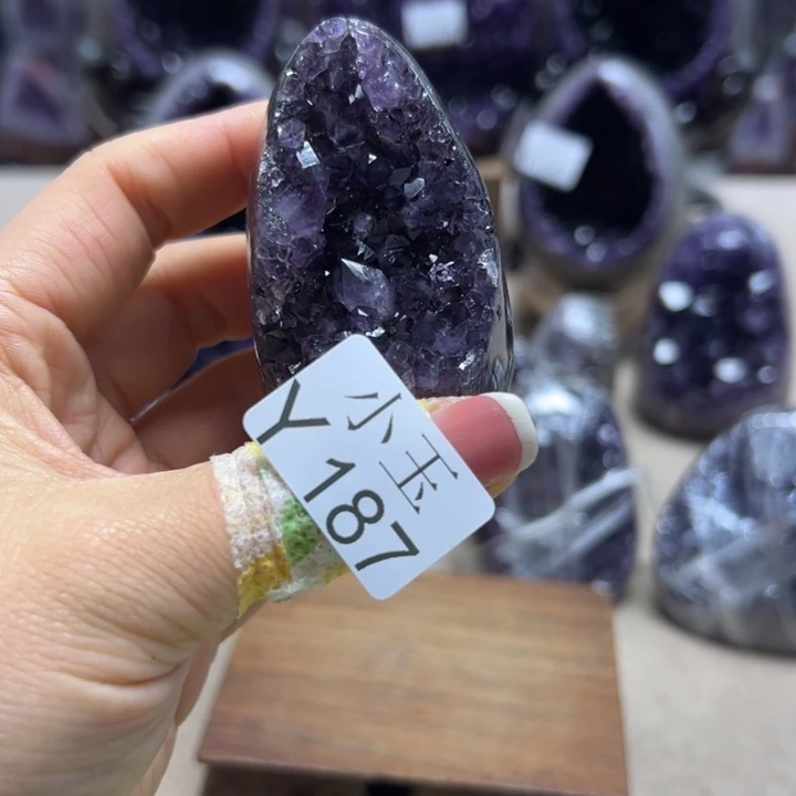 未镶嵌水晶大型摆件（非配饰）摆件