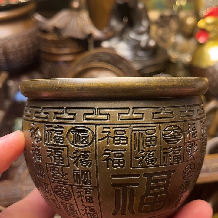 精美铜器批发档口