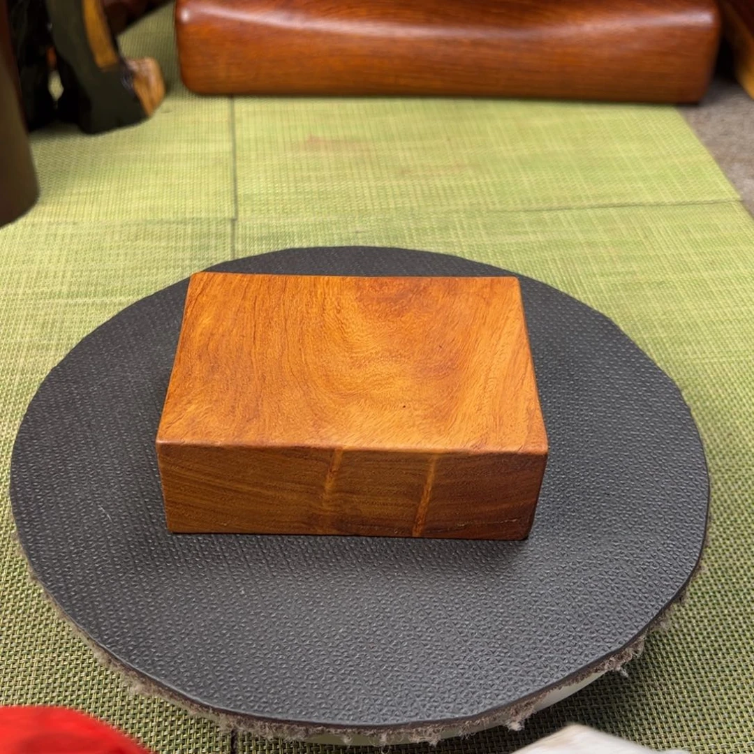 大果紫檀（缅甸花梨）土*芈