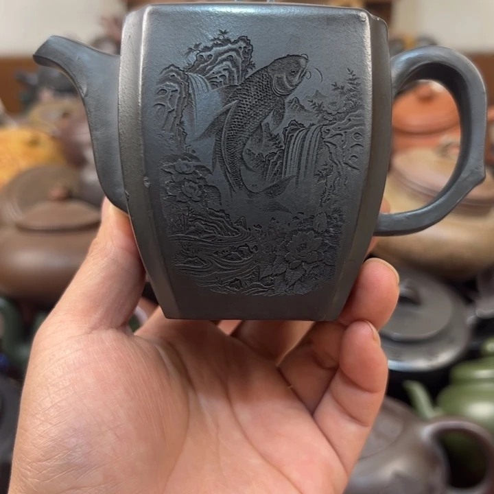 茶壶紫砂壶身毛边