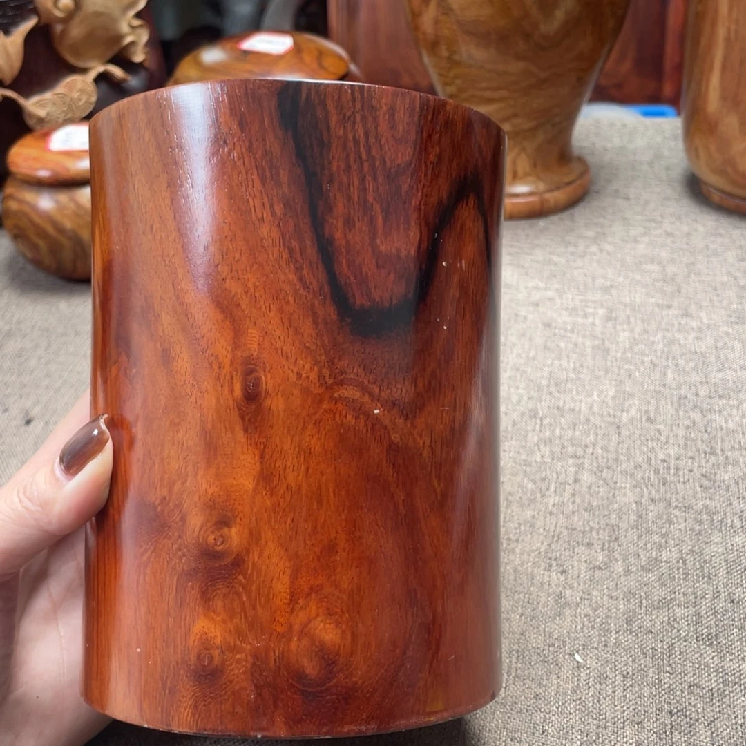 大果紫檀（缅甸花梨）笔筒