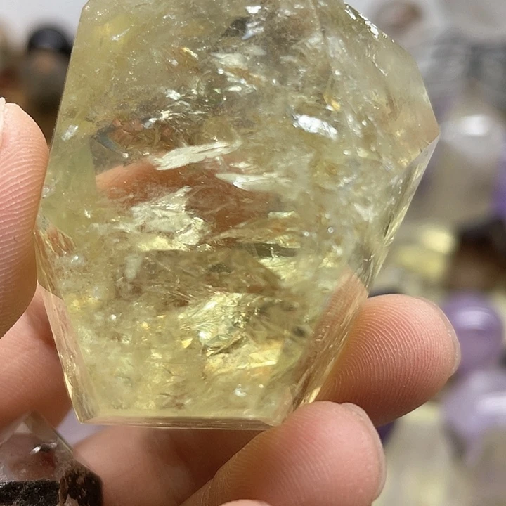 未镶嵌水晶大型摆件（非配饰）191
