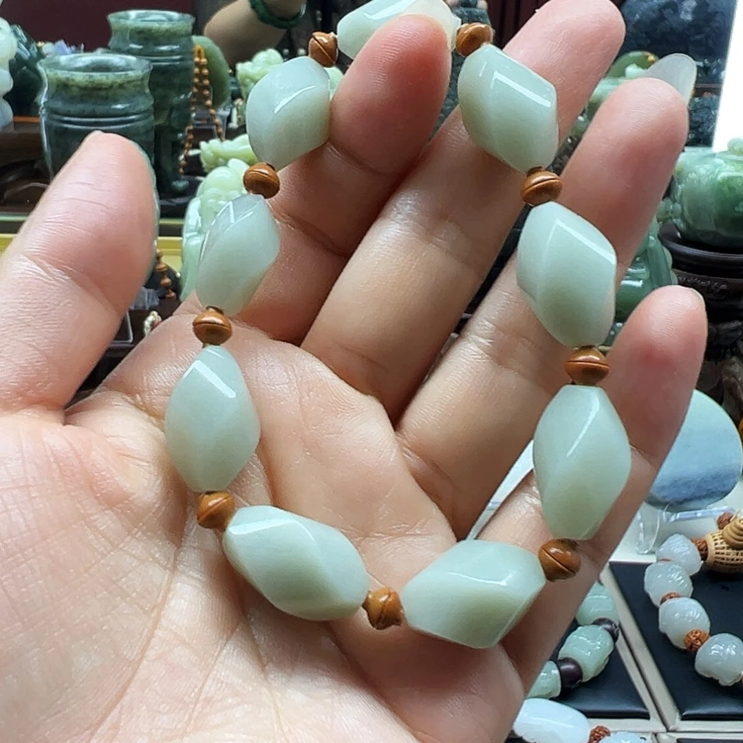 未镶嵌手串和田玉