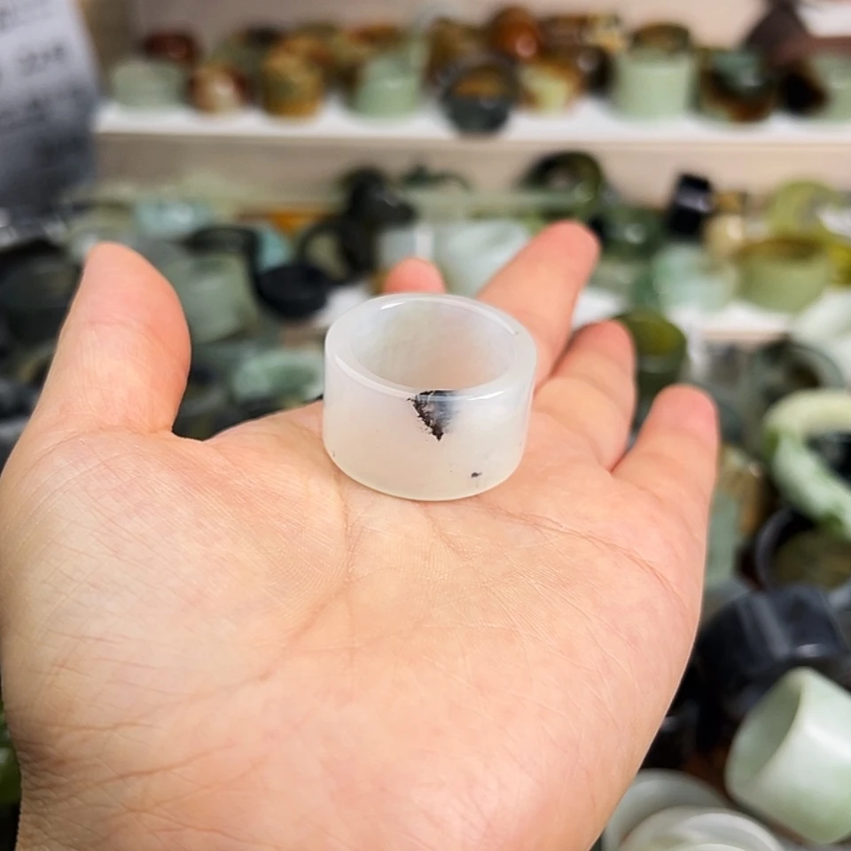 【闪购商品】蛇纹石玉未镶嵌戒指心**海