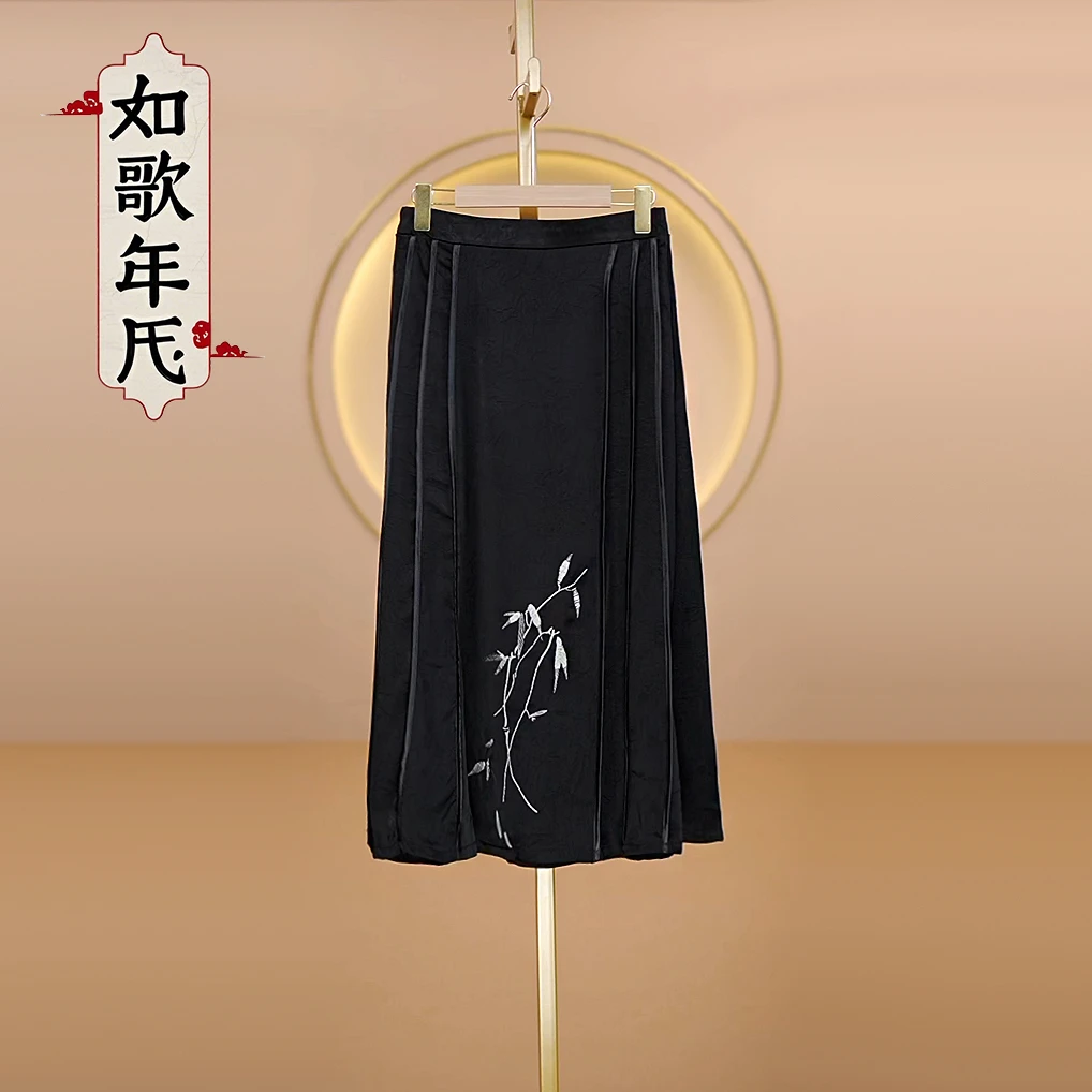 香竹-如歌年代夏国风刺绣高腰改良马面裙妈妈显瘦松紧腰半身裙女