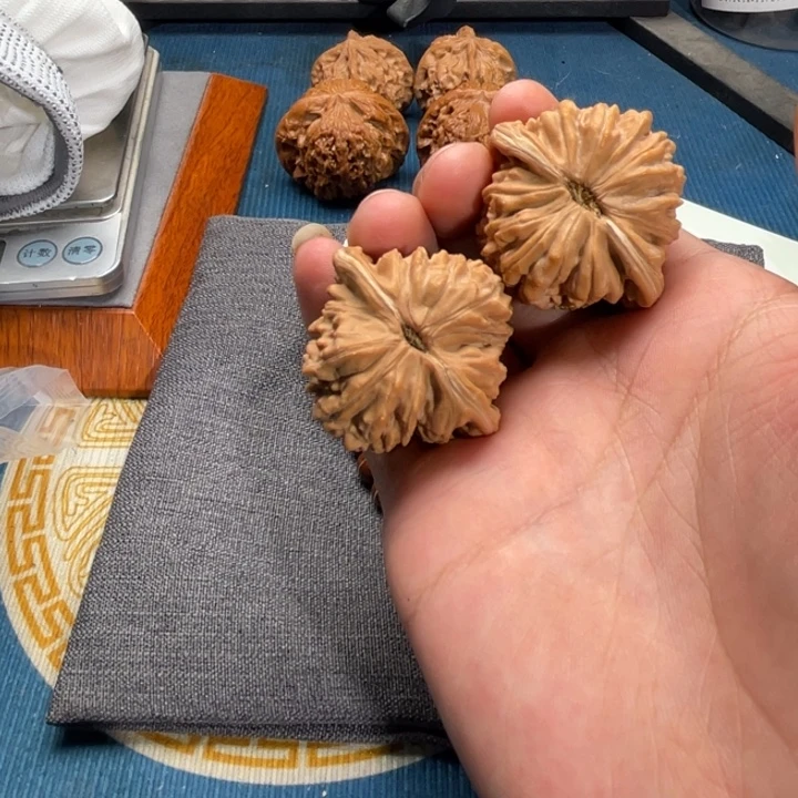 核桃四座楼文玩核桃