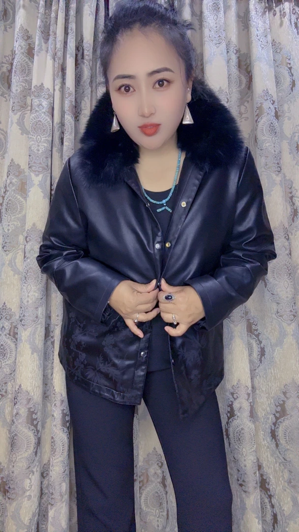 冬季加绒加厚短款外套