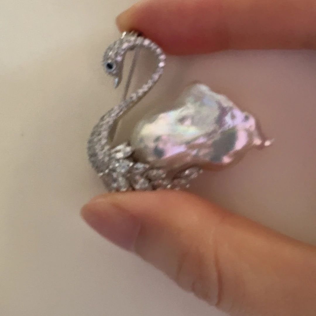 合金淡水珍珠胸饰天鹅