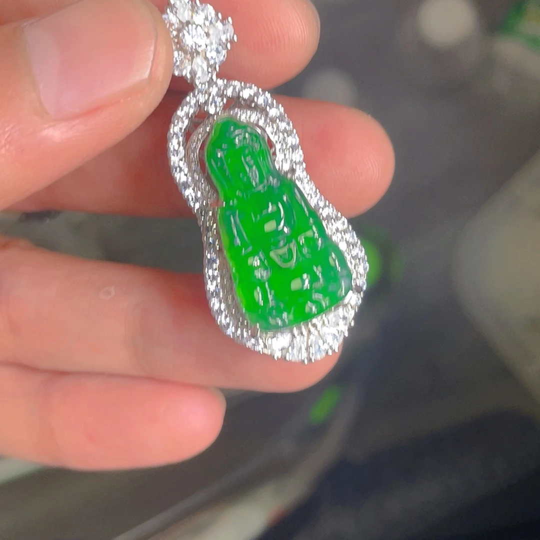 翡翠银S925镶嵌颈饰