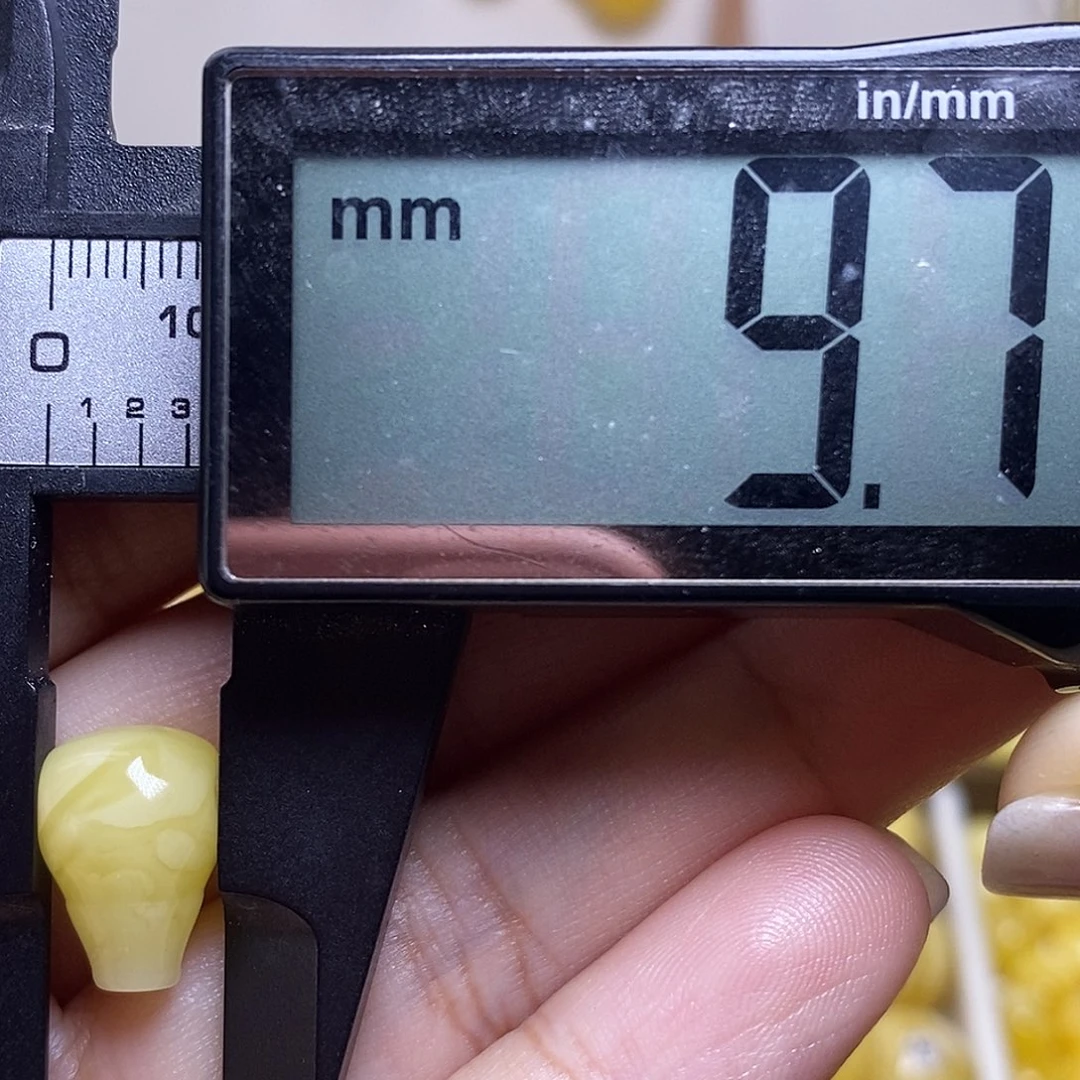 裸石琥珀未镶嵌蜜蜡三通