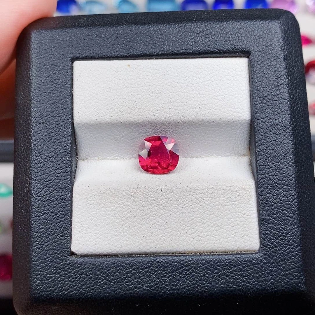 裸石未镶嵌碧玺1.5ct