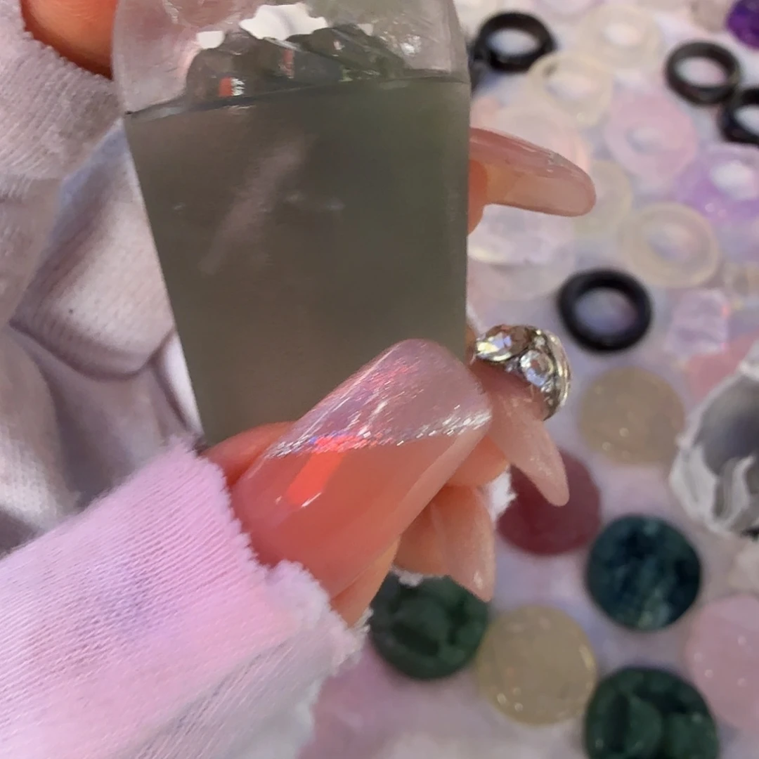 水晶摆件未镶嵌水晶听**笛