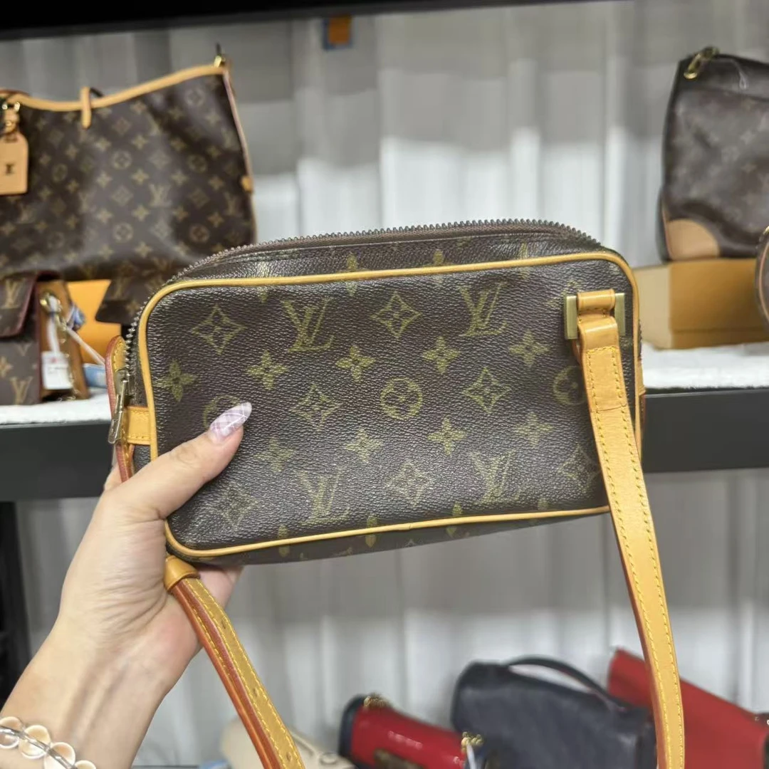 95新 LouisVuitton/路易威登 01041  lv老花小包/二奢包包