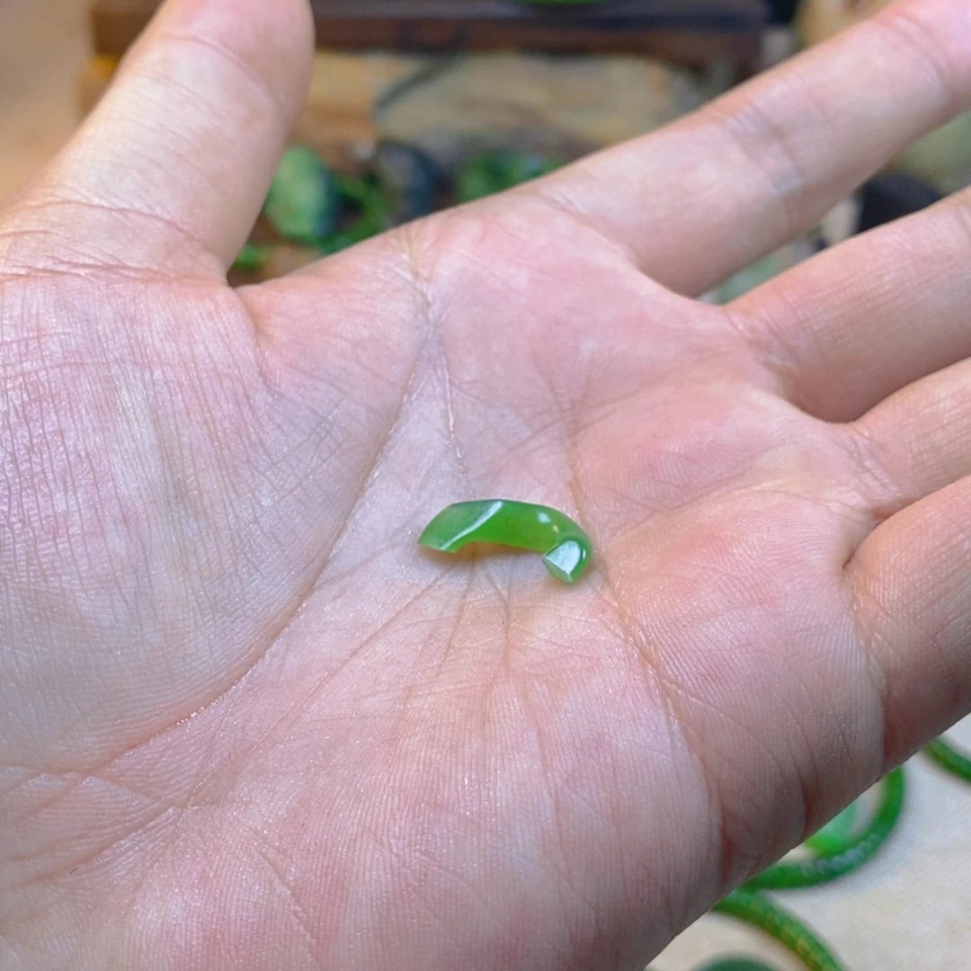 和田玉颈饰未镶嵌柠**风