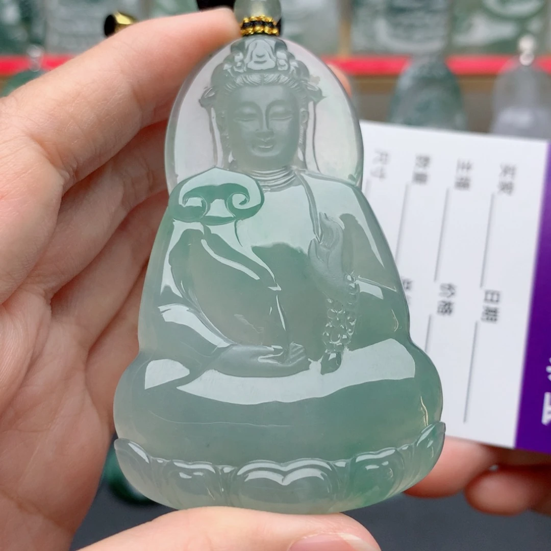湖***印翡翠未镶嵌颈饰素衣