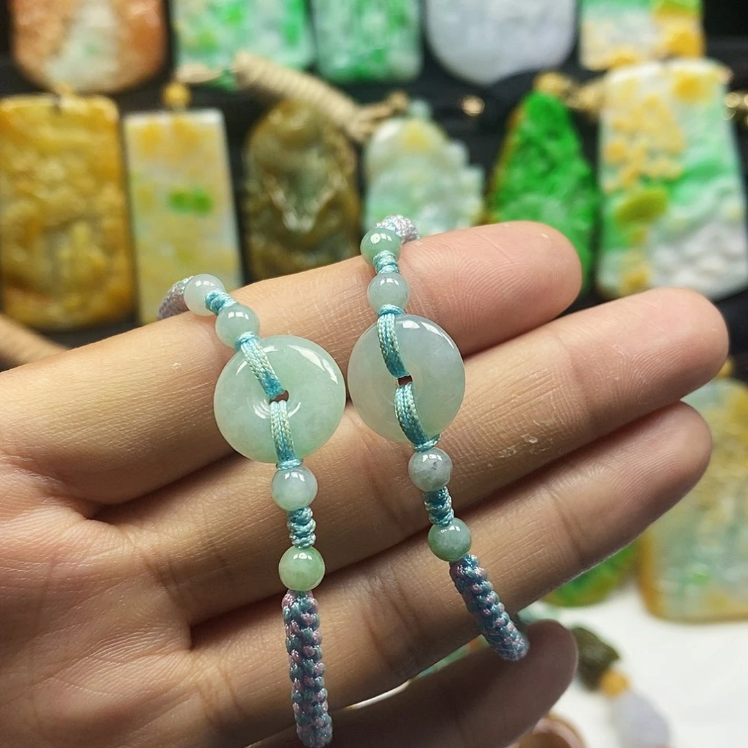 翡翠未镶嵌颈饰天然翡翠A货