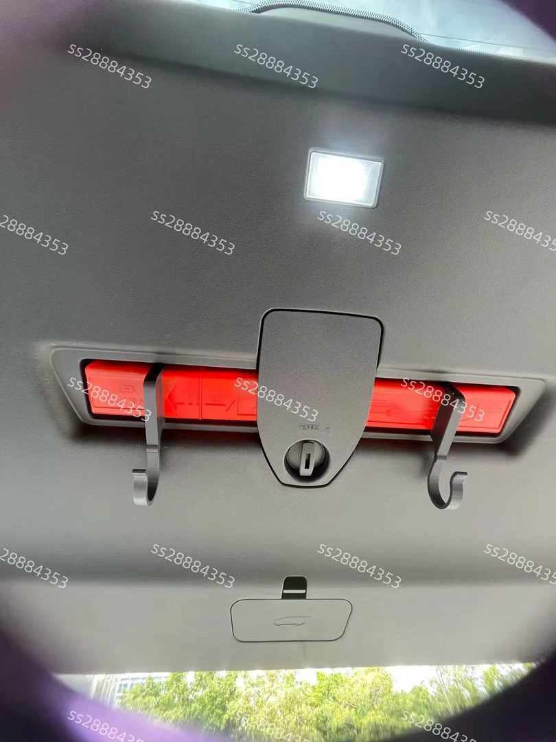 魏牌高山车内伞挂钩（后备箱紧凑版：告别车内湿乱实用小物车载储物