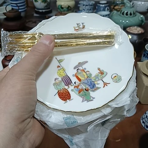 瓷片瓷片啊啊11111。