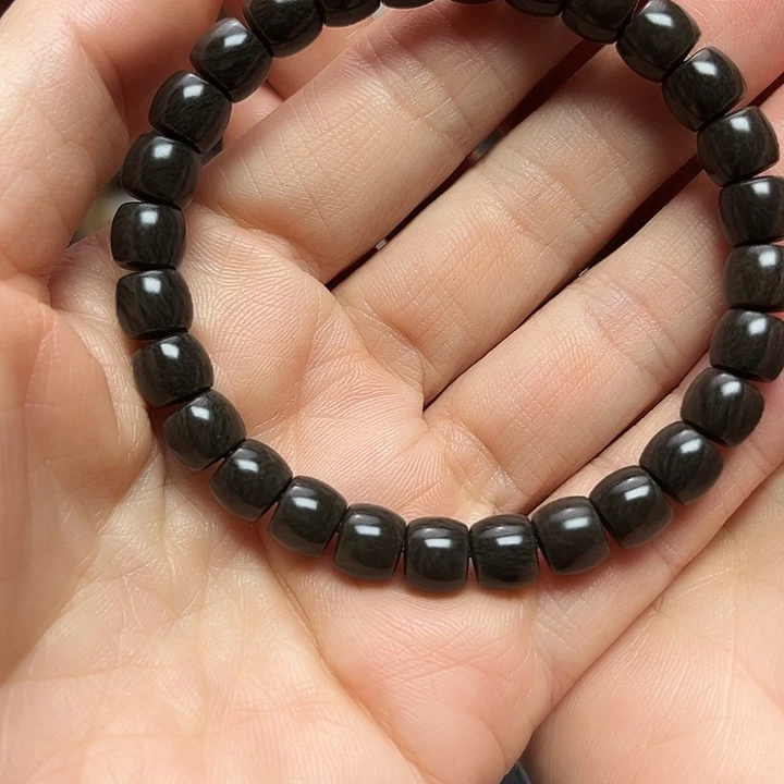 和田玉（墨玉）未镶嵌颈饰卡8草花手串