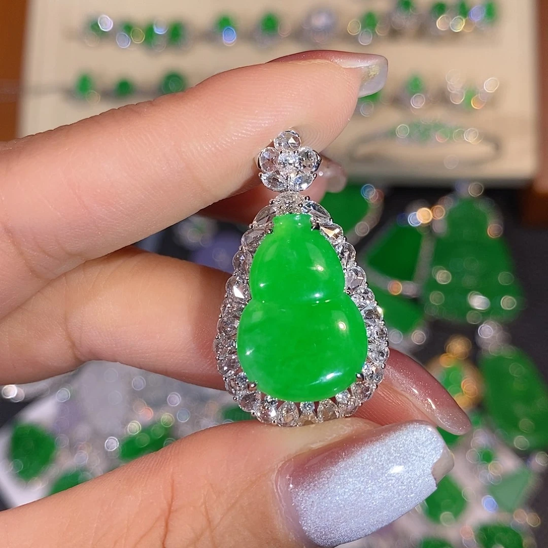 翡翠18K金镶嵌吊坠(不含链)葫芦吊坠