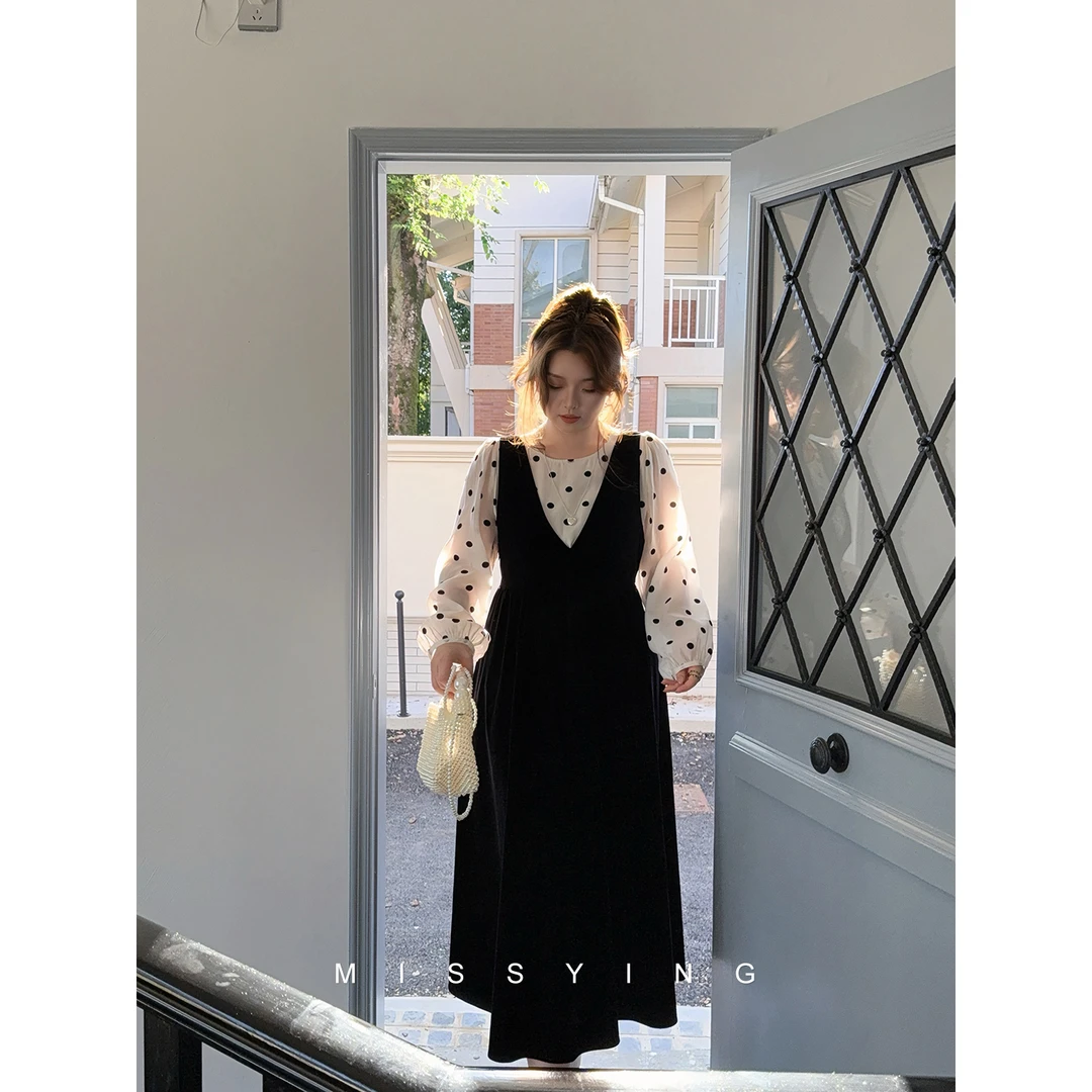 应小姐【月半小夜曲】微胖大码秋款显瘦款韩版时尚波点小衫+连衣裙