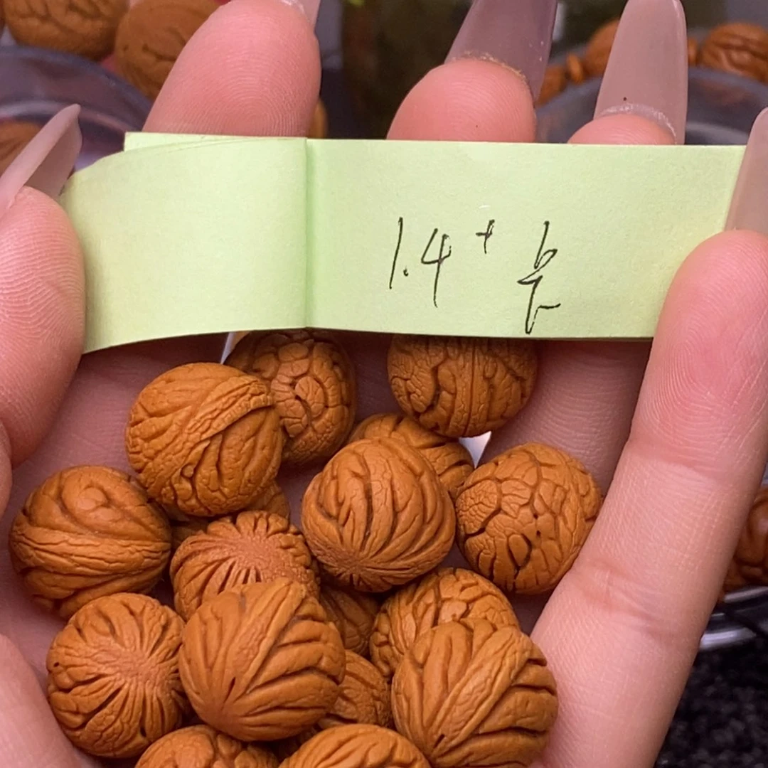 秦岭山脉龙纹桃核 17