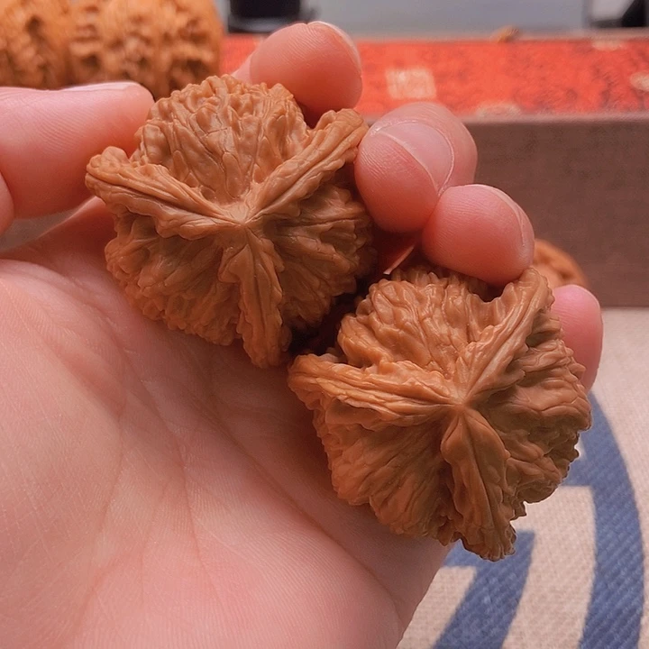 吊坠文玩核桃北****型三棱