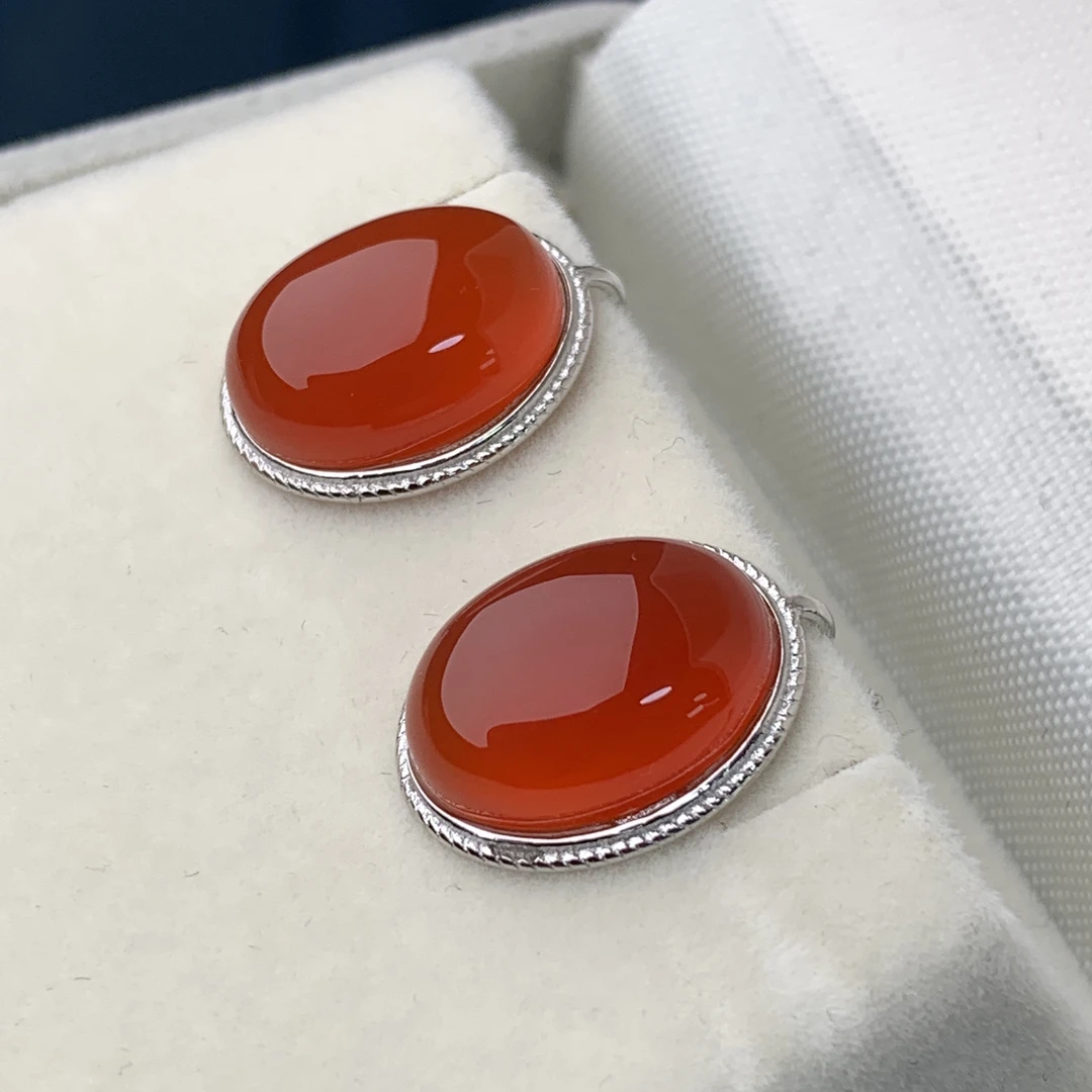 天然玛瑙椭圆形贵气卡14*10mm左右时尚洋气百搭现代休闲耳环