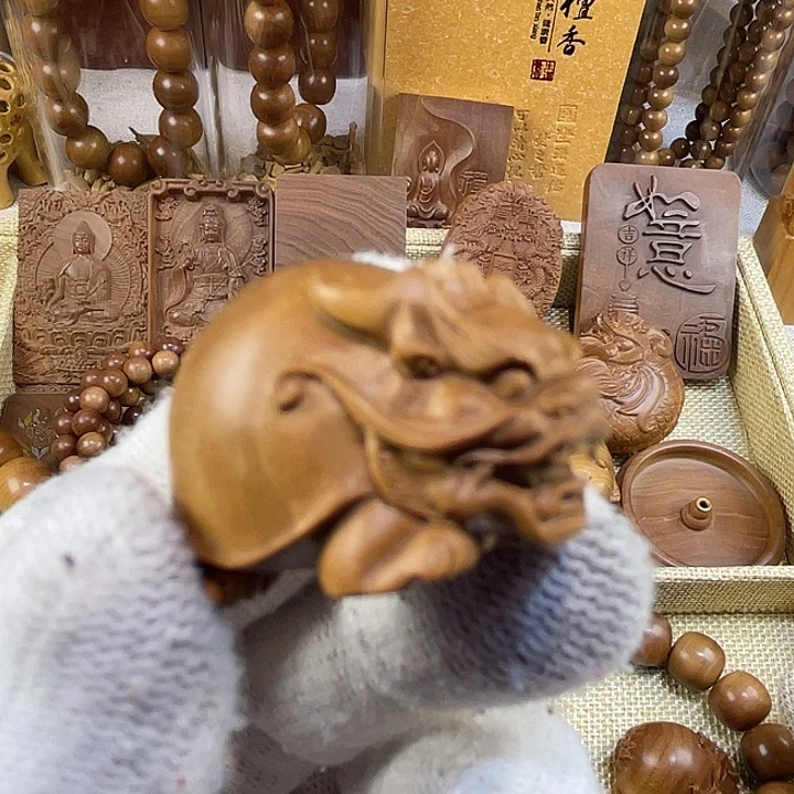檀香木吊坠寒*老山檀香满载而归龙龟精品