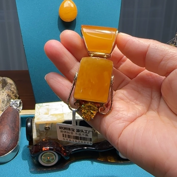琥珀未镶嵌颈饰波兰设计款琥珀蜜蜡
