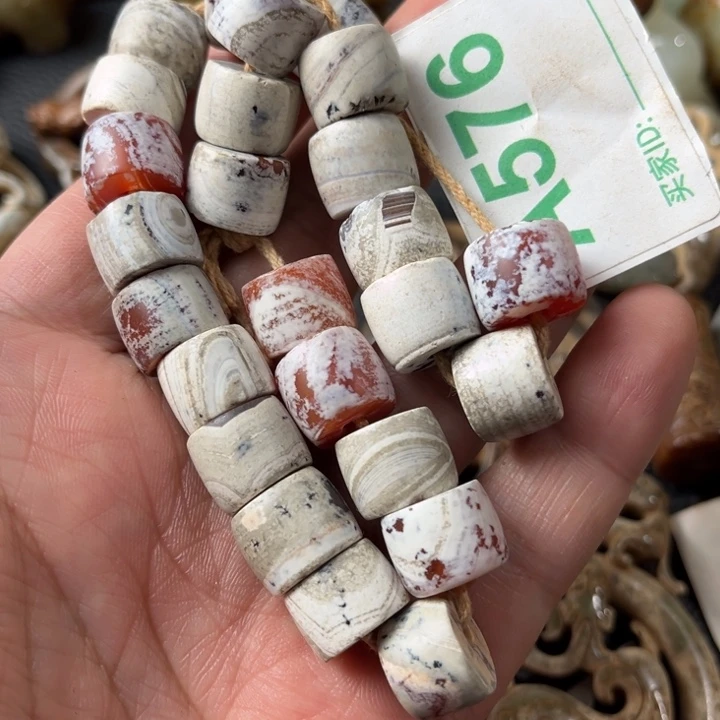 玛瑙/玉髓颈饰合金