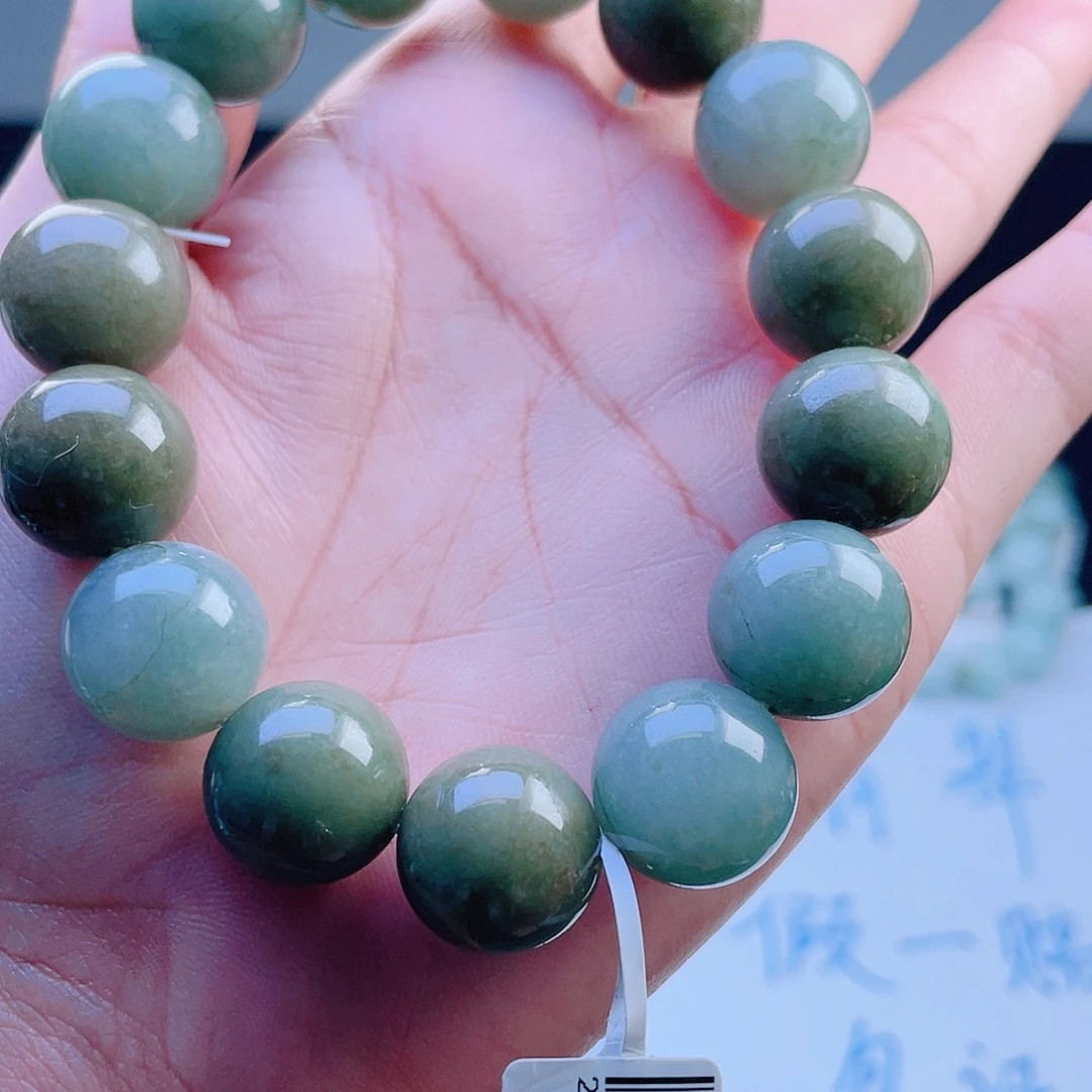 定制翡翠未镶嵌珠串
