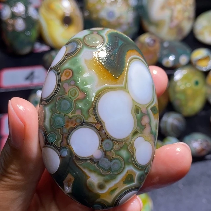 未镶嵌玛瑙/玉髓珠宝奇石