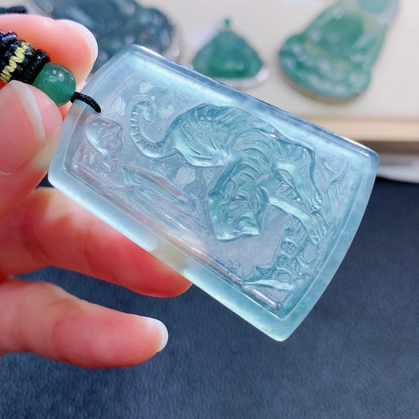 【闪购商品】翡翠颈饰未镶嵌翡翠