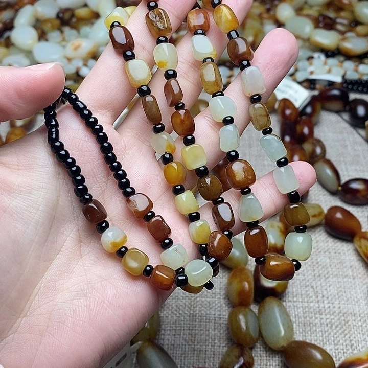 和田玉未镶嵌手链