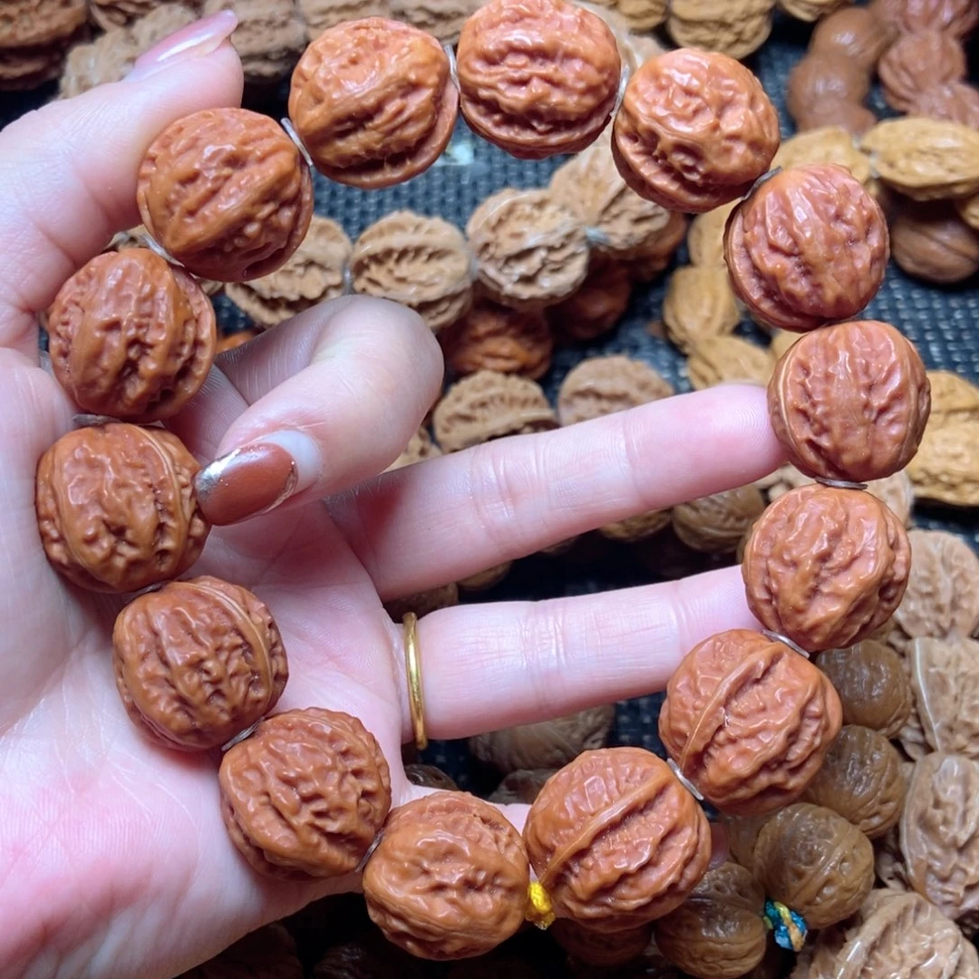 吊坠文玩核桃红皮粗筋八棱手串