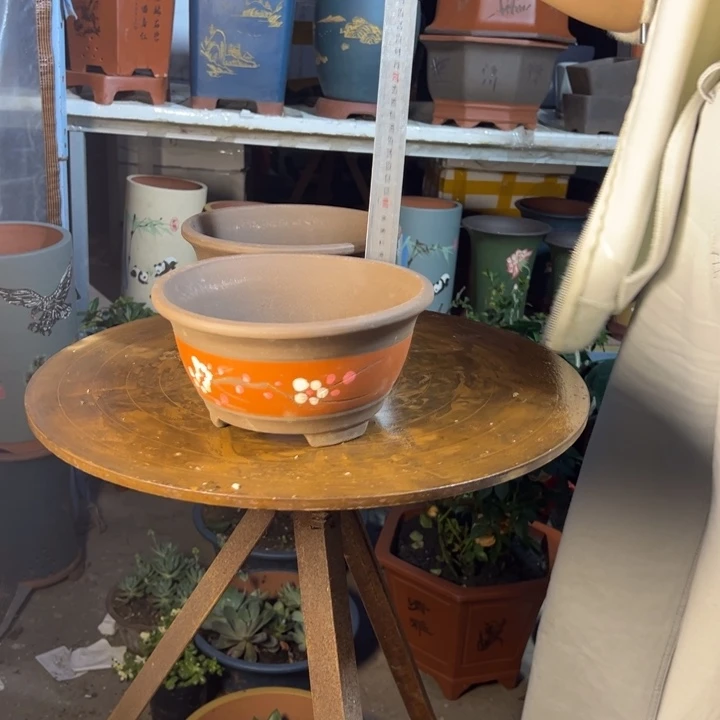 宜兴紫砂花盆红富贵点彩小一对