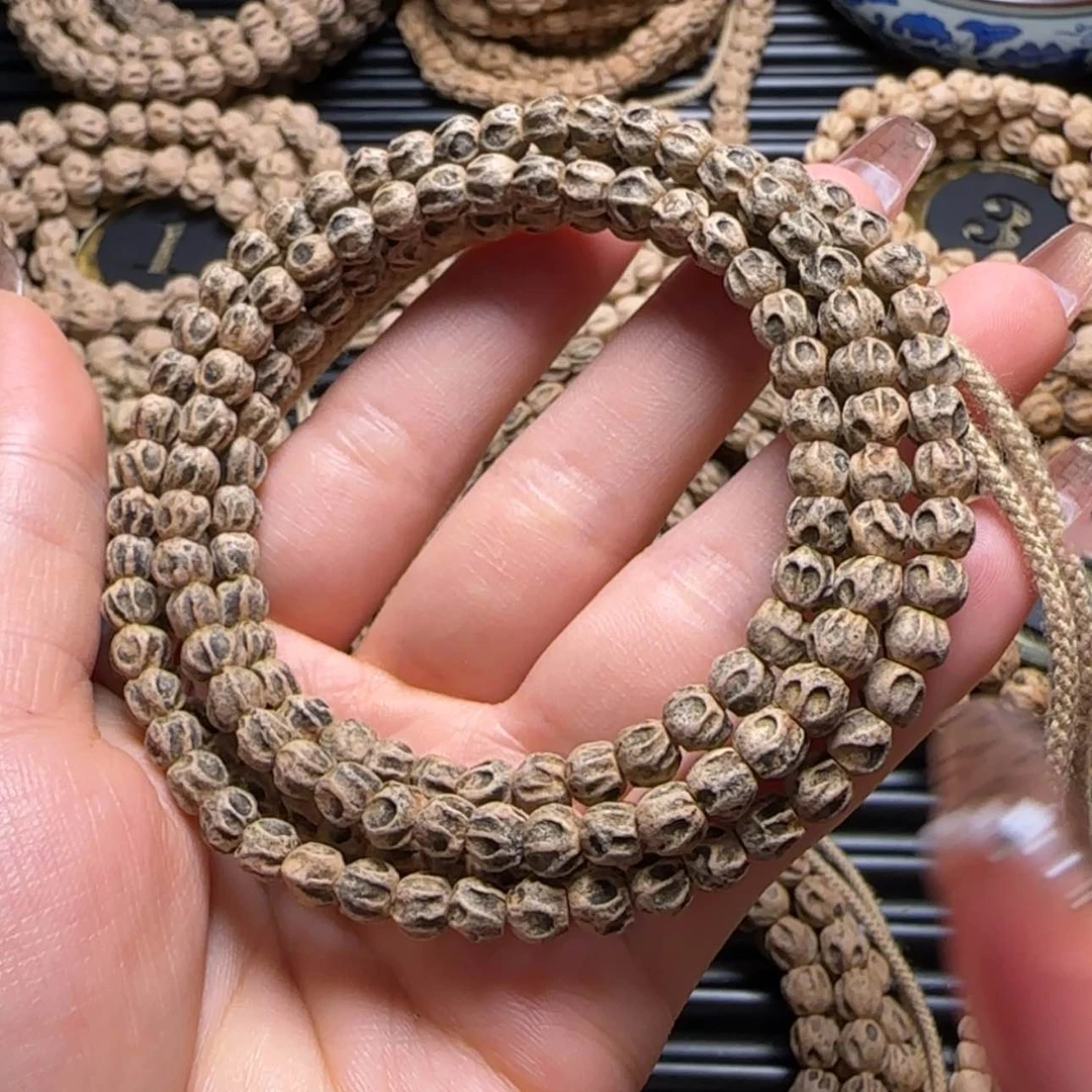 【闪购商品】柏香籽/百香籽吊坠囍*