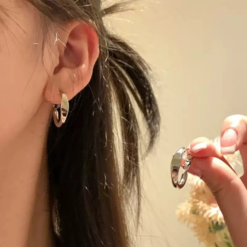 合金耳饰 冷淡风小众设计感高级小耳扣轻奢百搭耳环耳圈ins耳环