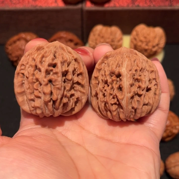 文玩核桃吊坠四座楼三角楼