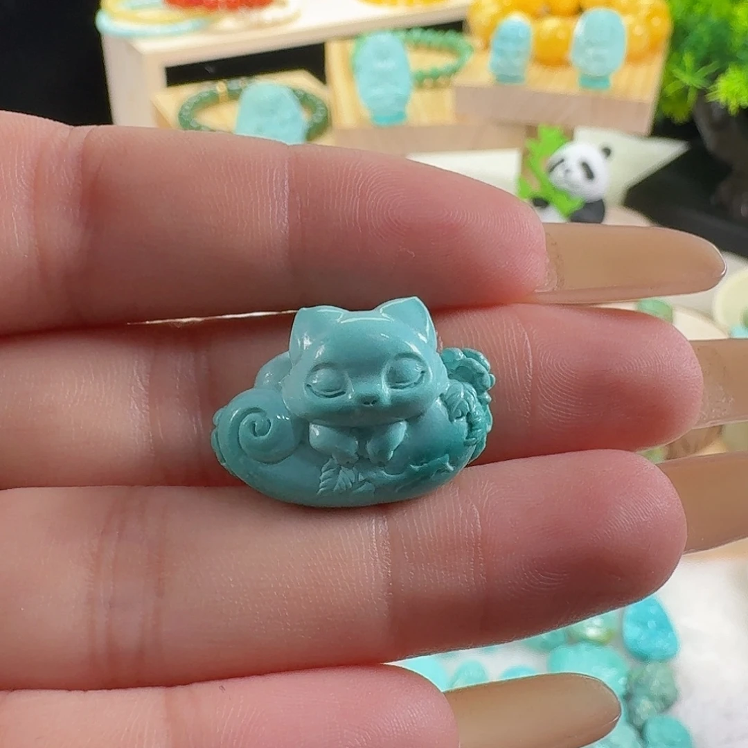 绿松石未镶嵌颈饰