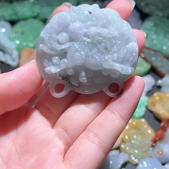 颈饰未镶嵌翡翠天