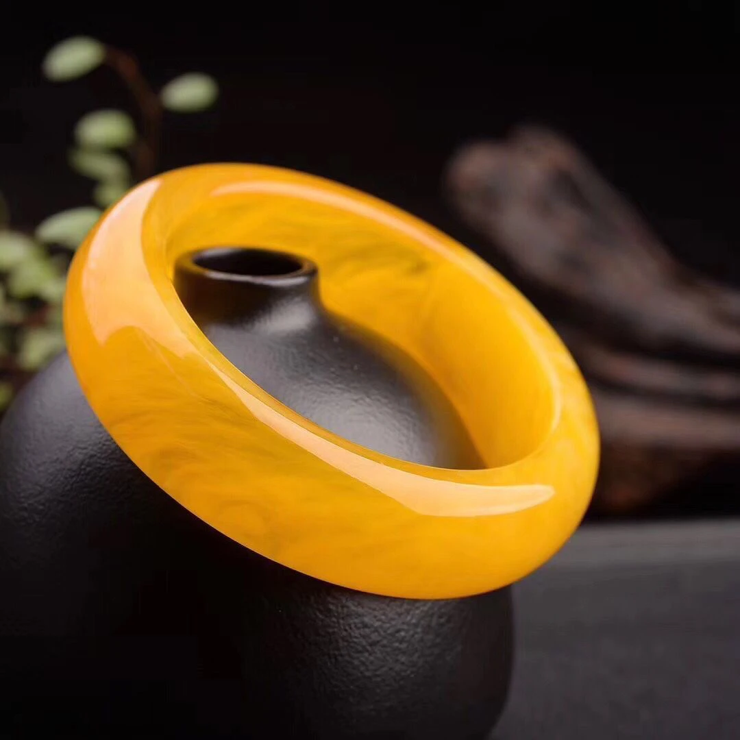 直播间专拍商品串服饰配饰