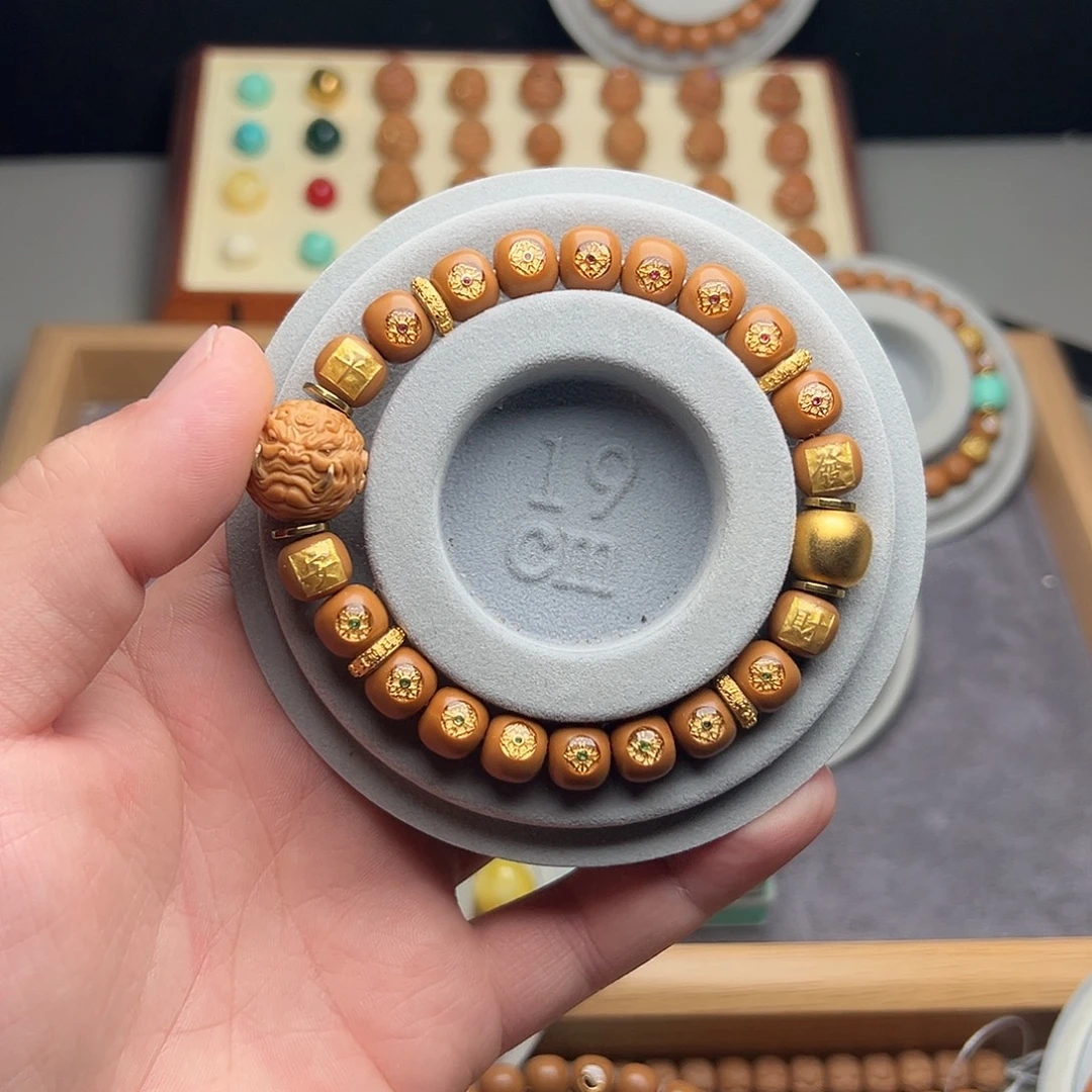 霞***）猴头核桃手串福利