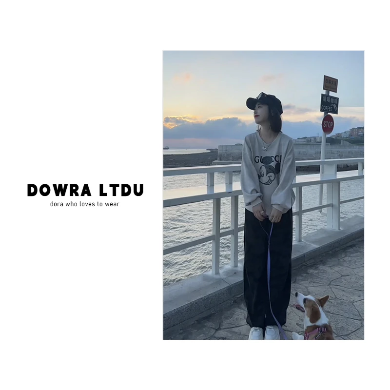 朵拉【闪亮米奇】2025年秋季新款圆领米老鼠长袖百搭卫衣女243-5083